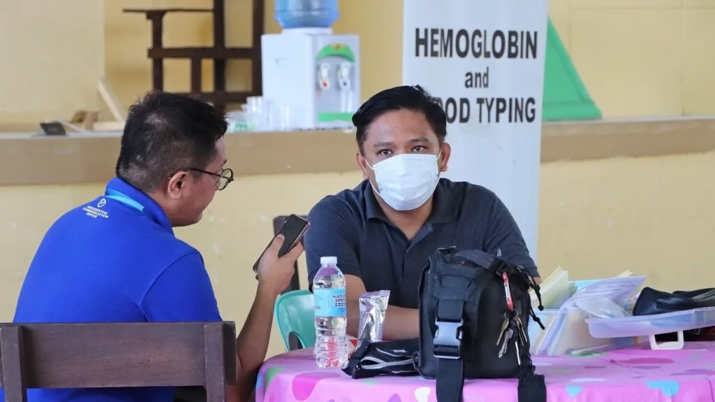 College students embrace life-saving duties through Blood Olympics Image 1
