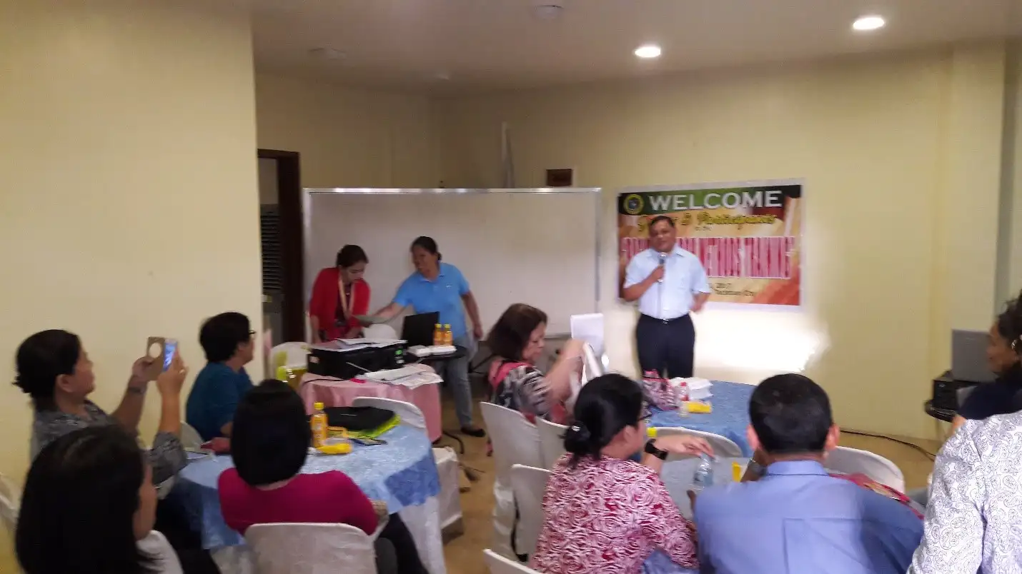 DOH-EVHRDC Conducts Basic Research Methods Training for 2017 Health Proposals Image 1