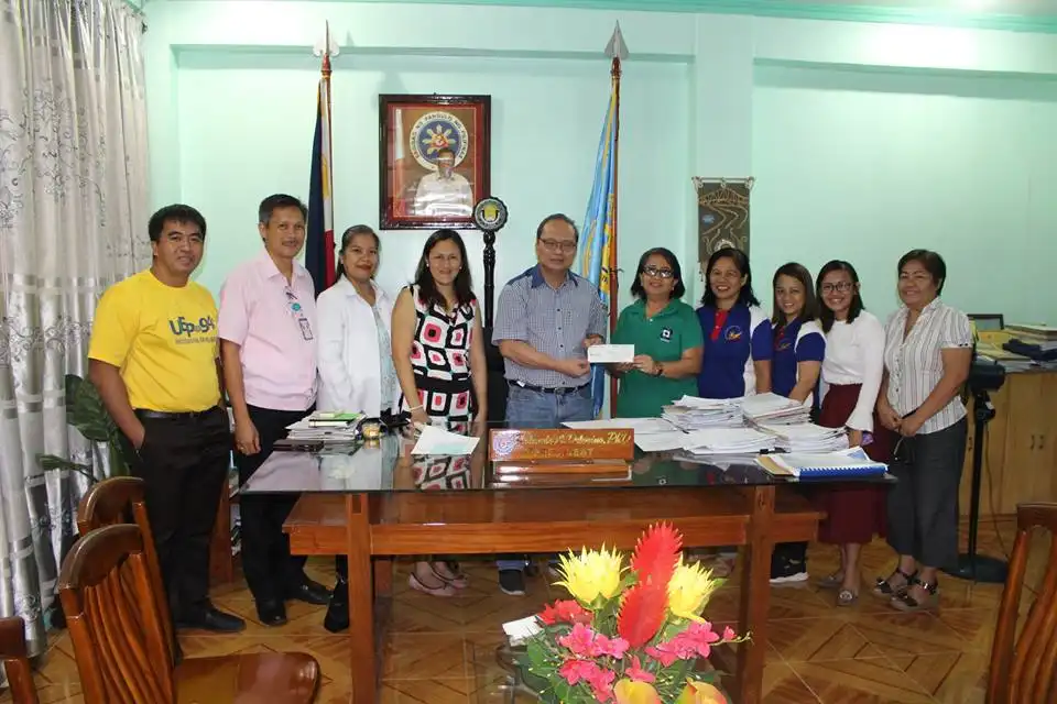 EVHRDC Hand Over Financial Assistance from DOST-PCHRD to University of Eastern Philippines (UEP) Image 1