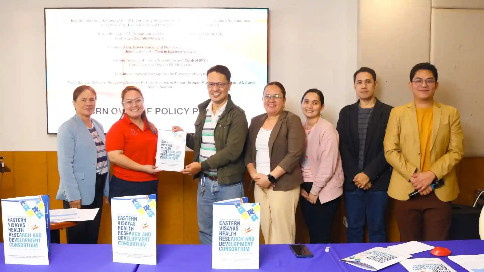 EVHRDC Holds First-Ever Stakeholders’ Forum, Turns Over Policy Briefs to Leyte and Samar for Evidence-Informed Health Policymaking Image 9