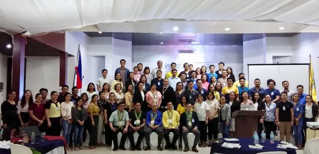 VSU co-hosts reg’l biochem and molecular biology fora Image 1